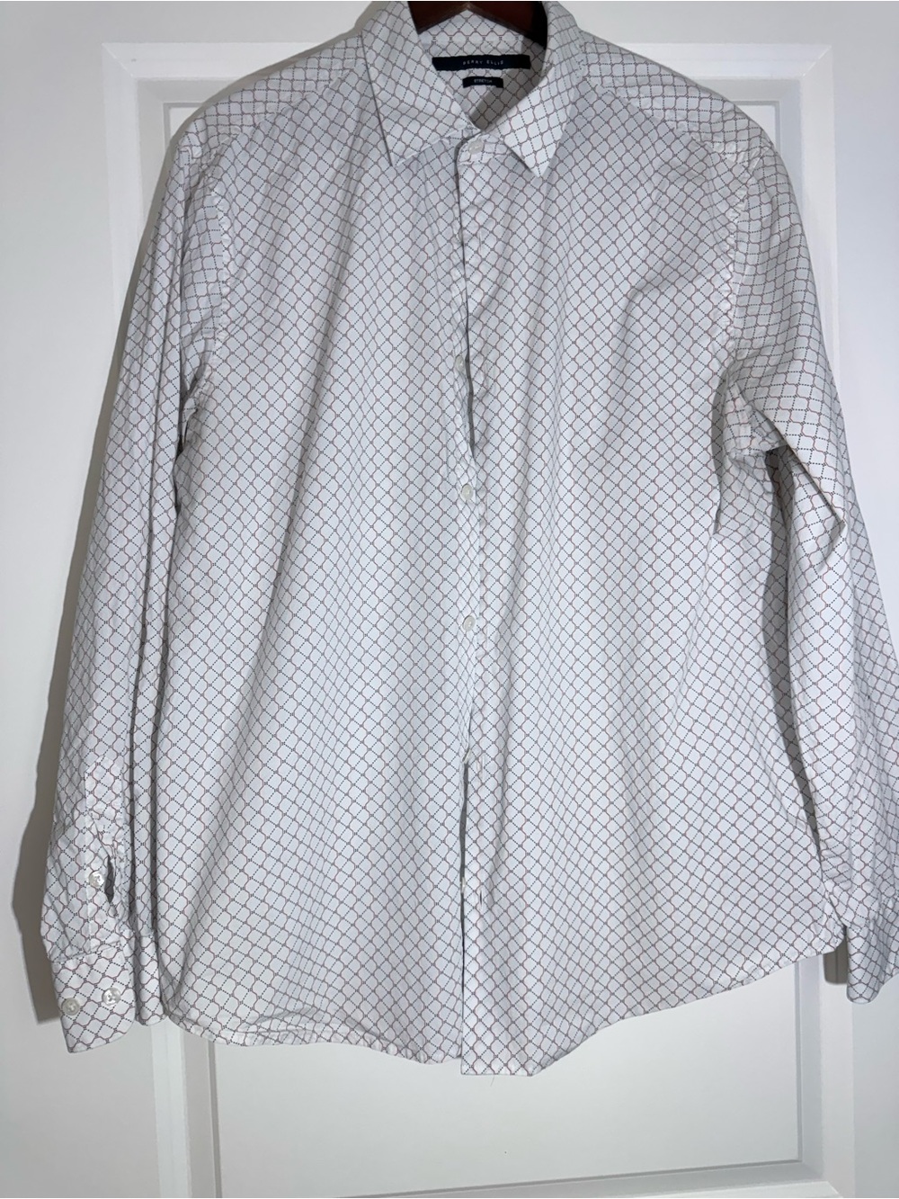 Perry Ellis White Dress Shirt with Navy Geometric Grid